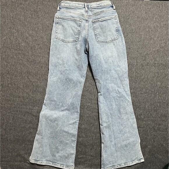 Forever 21 Torn Knee Denim Jeans Women's Size 24, Split Ankles, Distressed - Picture 2 of 5